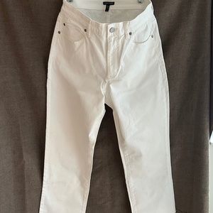 Eileen Fisher White Organic Cotton denim straight leg jeans. Size 8.